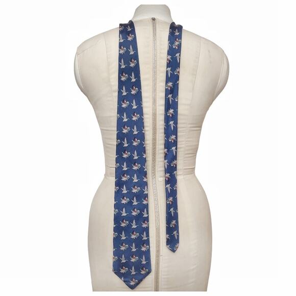 BALANCINE Vintage Men's Tie Navy Mickey Mouse Flying High Disney Accessories - Picture 2 of 5